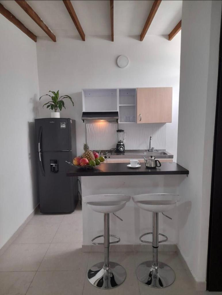 Vip Apartasuites Rosales 麦德林 外观 照片