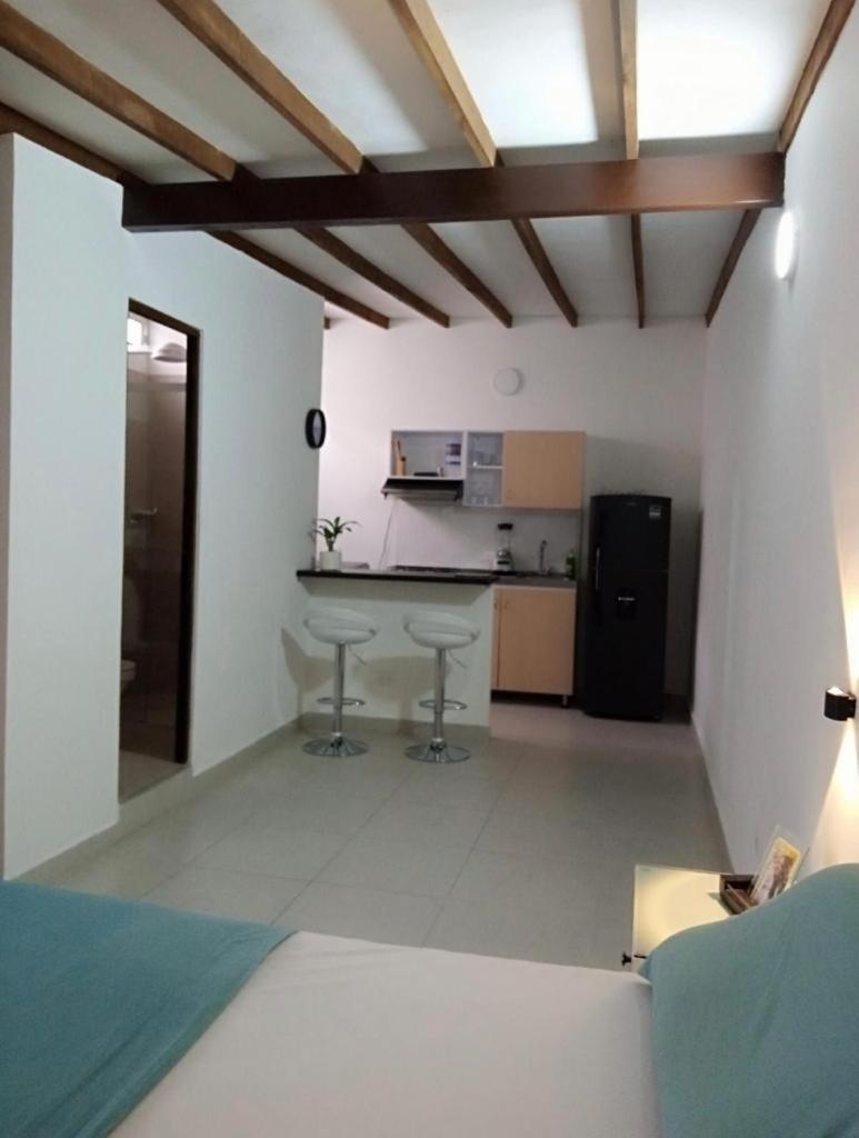 Vip Apartasuites Rosales 麦德林 外观 照片